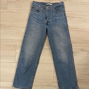 Levi’s Ribcage Straight Ankle Light Blue Jeans